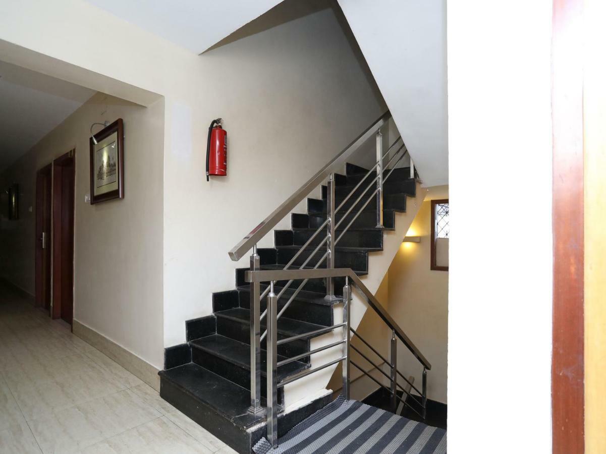 Oyo 3019 Hotel Lingaraj Bhubaneswar Eksteriør billede